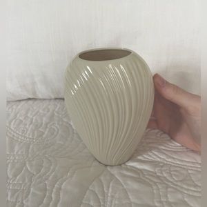 Lenox bone china  vase with embossed grooves